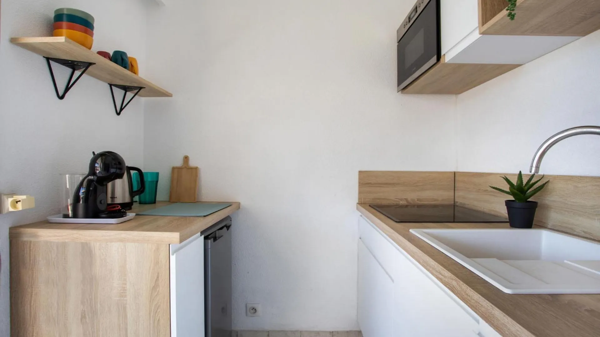 Studio Le Ponant By Interhome Saint-Laurent-du-Var Apartament